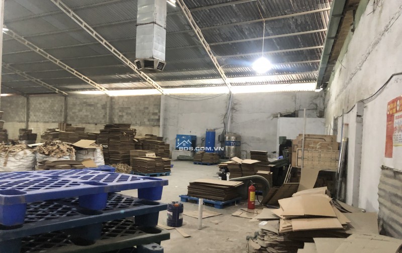 Cho thuê kho xưởng 1250m2 giá tốt, Thạnh Xuân Quận 12