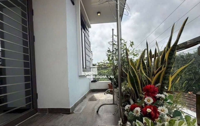 BÁN NHÀ ĐẸP 2.75 TỶ 3.5 TẦNG 47M2 Ô TÔ ĐỖ CỬA NGÕ VĂN CAO
