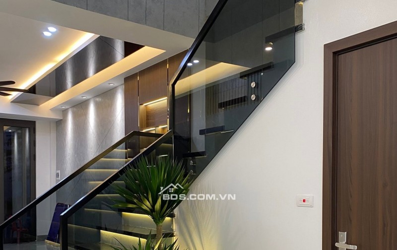 BÁN NHÀ SIÊU ĐẸP 5.5 TỶ 4 TẦNG 72M2 MẶT ĐƯỜNG KHU ĐỒNG QUÝT