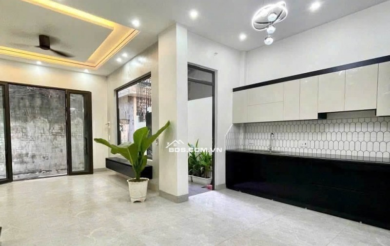 BÁN NHÀ ĐẸP 2.58 TỶ 3 TẦNG 51M2 ( ĐÔNG NAM ) NGÕ LÊ HỒNG SƠN