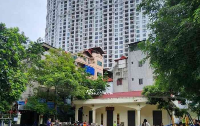NGÃ TƯ SỞ, HÀNG XÓM ROYAL CITY - 30m2, MT gần 4m - NHÀ DÂN XÂY CHẮC CHẮN, 2 THOÁNG VĨNH VIỄN - GIÁ QUÁ TỐT cho VỊ TRÍ QUÁ ĐẸP!