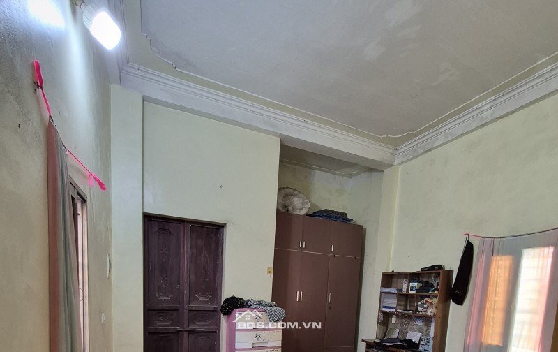 BÁN NHÀ GIÁ RẺ 1.3 TỶ 2.5 TẦNG 54M2 Ô TÔ ĐỖ CỬA LƯƠNG XÁ LỘC HÒA