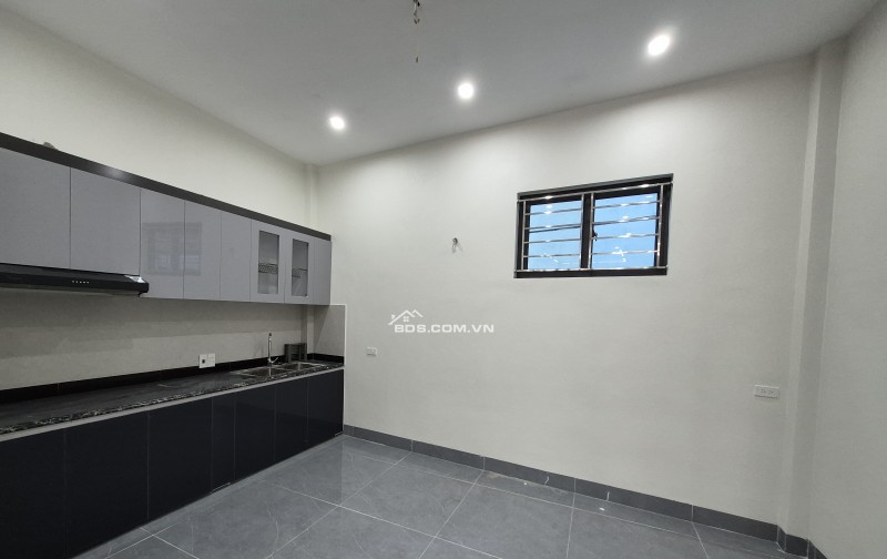 BÁN NHÀ ĐẸP 2.25 TỶ 3 TẦNG 54M2 ( ĐÔNG NAM ) NGÕ PHÙ NGHĨA