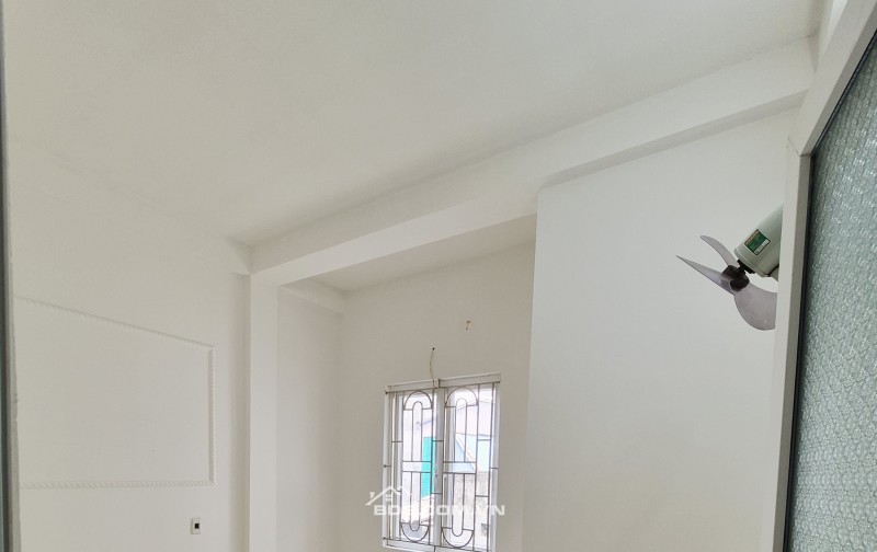 BÁN NHÀ 1.95 TỶ 3 TẦNG 42M2 CHỈ SAU NHÀ MẶT ĐƯỜNG KHU PHÙ NGHĨA