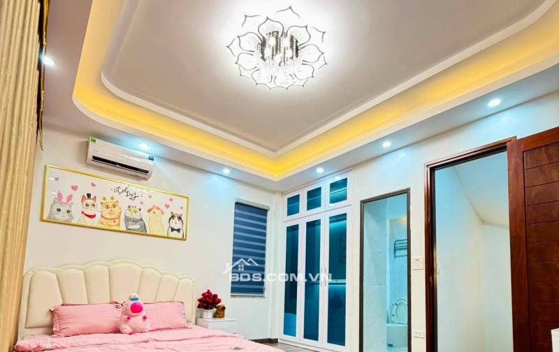 Bán Nhà Định Công Thượng, Hoàng Mai 34m, 5 tầng, mt 4.8m, giá 8.98 tỷ.