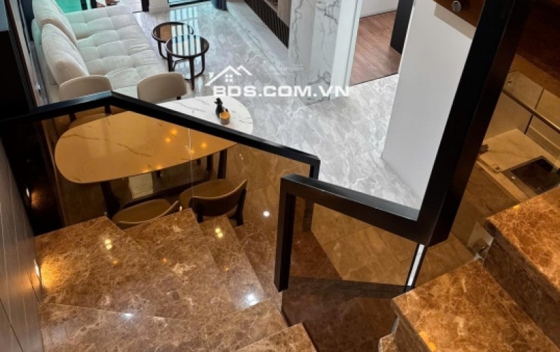 Chính chủ cần bán gấp Duplex hiếm tại Feliz En Vista - 103m2, full nội thất cao cấp