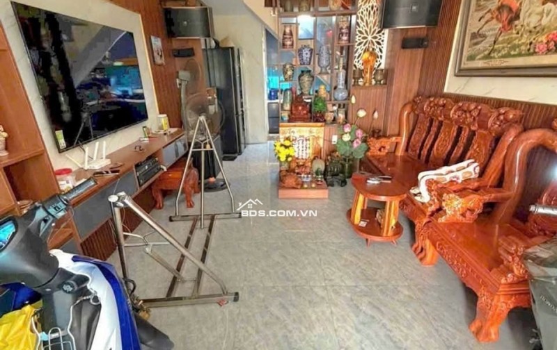 NHÀ PHỐ 3 TẦNG – Ô TÔ TỚI CỬA – HẺM THÔNG – NGUYỄN THỊ HƯƠNG, NHÀ BÈ