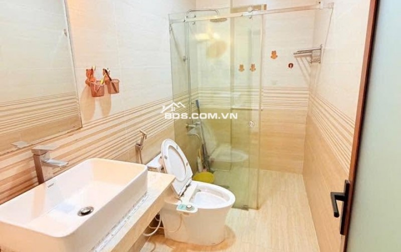 TÂN TẠO  NHÀ MT 9.4 TỶ  80M2 - 5X16M - 3 TẤMS - ĐỐI DIỆN POUYUEN NGAY CHỢ