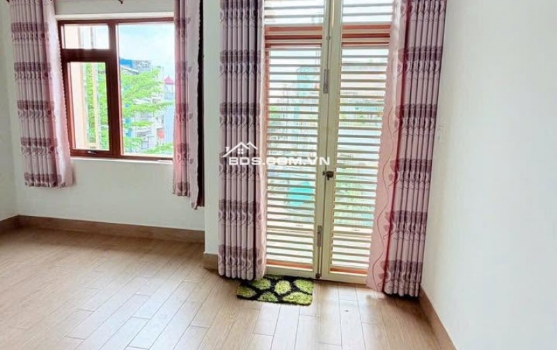 TÂN TẠO  NHÀ MT 9.4 TỶ  80M2 - 5X16M - 3 TẤMS - ĐỐI DIỆN POUYUEN NGAY CHỢ