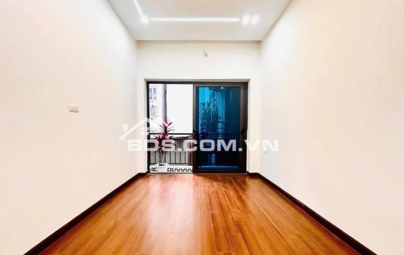Bán Nhà Quan Nhân, Thanh Xuân 33m, 4 tầng, mt 3.2m, giá 7.2 tỷ.