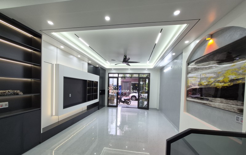 BÁN NHÀ  SIÊU ĐẸP 4 TẦNG 60M2 CÓ THANG MÁY ĐÔ THỊ MỸ TRUNG