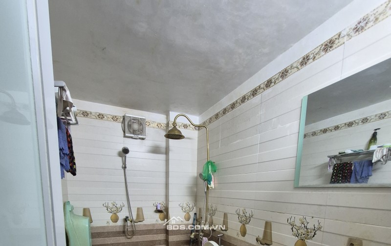 BÁN NHÀ ĐẸP 1.95 TỶ 3 TẦNG 58M2 ( TÂY NAM ) NGÕ TRẦN HUY LIỆU.