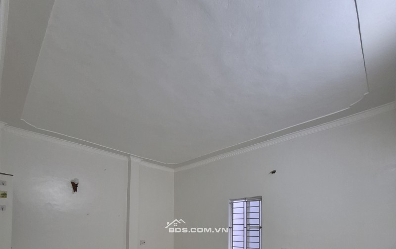 BÁN NHÀ ĐẸP GIÁ RẺ 1.62 TỶ 2.5 TẦNG 45M2 NGÕ RỘNG ĐƯỜNG 19/5