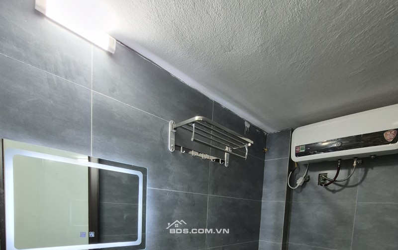 BÁN NHÀ ĐẸP 2.65 TỶ 3 TẦNG 50M2 NGÕ RỘNG TRẦN QUANG KHẢI
