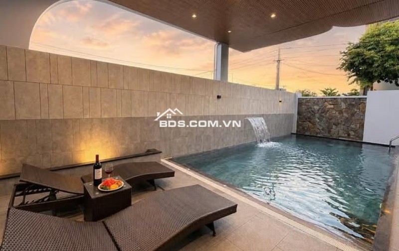 VILLA HỒ BƠI NGUYỄN ĐÌNH HOÀN, SƠN TRÀ, ĐÀ NẴNG