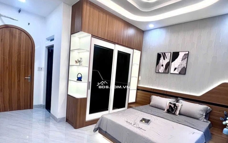 MÃ LÒ  BÁN NHÀ MỚI 7.5 TỶ - 5X20M - 100M² GÓC 2MT - 3.5 TẤMS - NỘI THẤT CAO CẤP