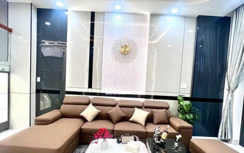 MÃ LÒ  BÁN NHÀ MỚI 7.5 TỶ - 5X20M - 100M² GÓC 2MT - 3.5 TẤMS - NỘI THẤT CAO CẤP