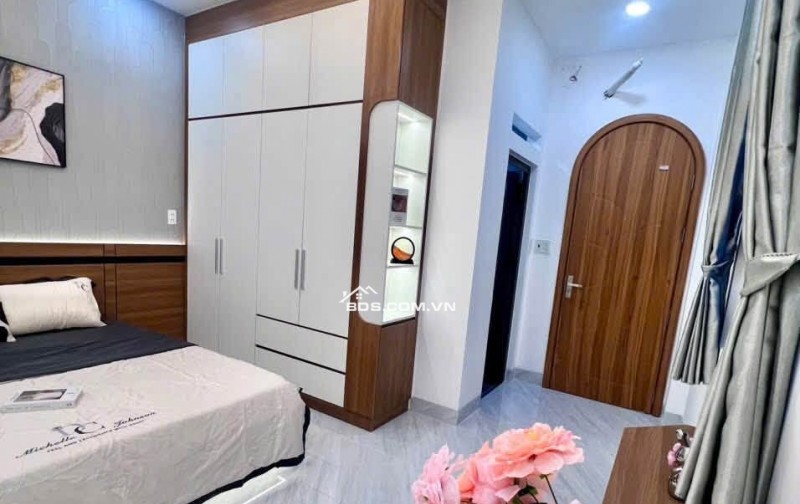 MÃ LÒ  BÁN NHÀ MỚI 7.5 TỶ - 5X20M - 100M² GÓC 2MT - 3.5 TẤMS - NỘI THẤT CAO CẤP