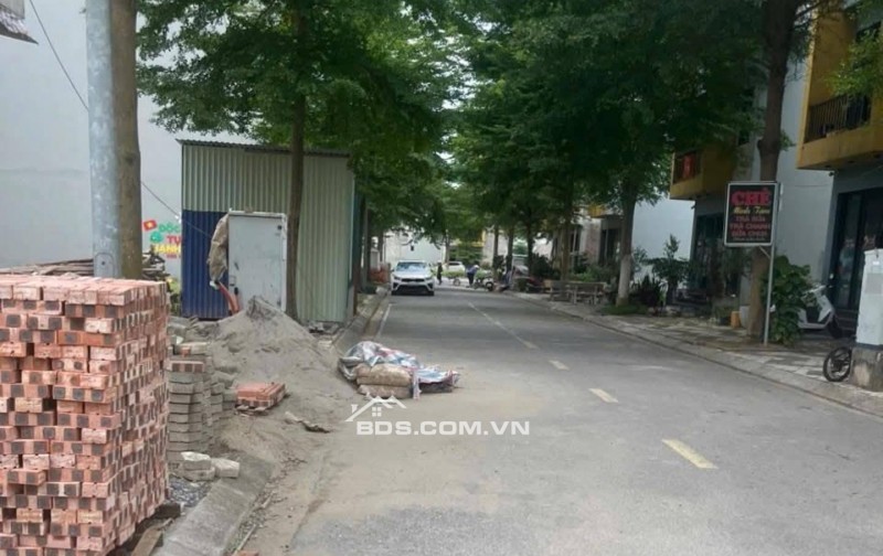 BÁN GẤP KHU PHÂN LÔ GIÁ RẺ Ở NGAY THỊ TRẤN YÊN MỸ HƯNG YÊ