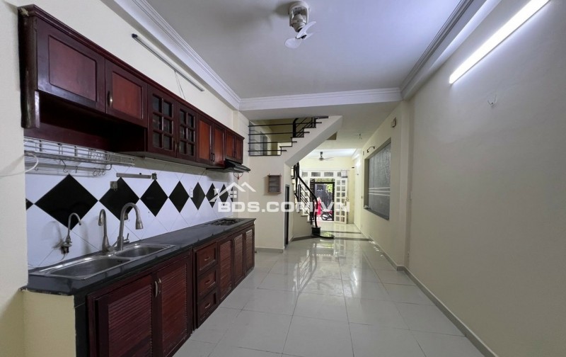 cần bán Nhà 1 trệt 2 lầu Nguyễn Oanh Quang Trung 55m2
