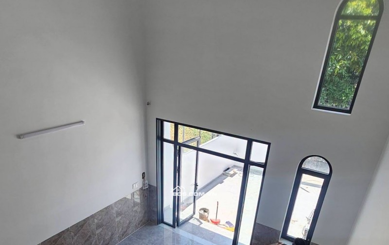 Nc  NHÀ CẤP 3 HẺM NGUYỄN HỮU CHỈNH – PHƯỜNG 2 BẢO LỘC