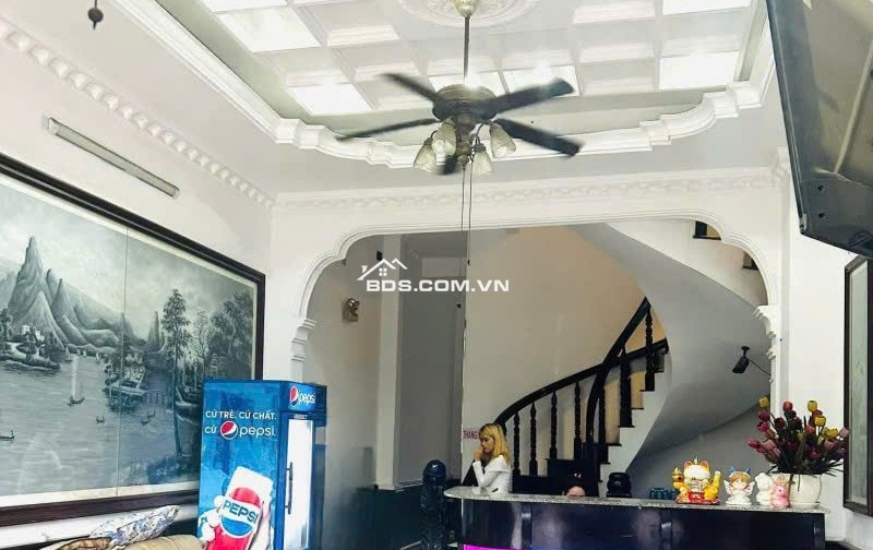 Bán Khách sạn 2 mặt tiền Hà Huy Giáp 5 lầu 16P ngang 4.5m 90m2 giáp Gò Vấp nhỉnh 15 tỷ.