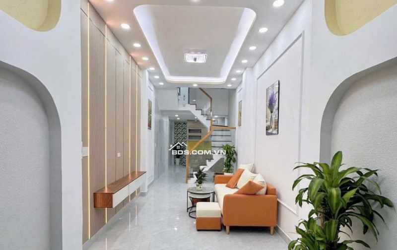 TÀI CHÍNH 2 TỶ: CHỌN MUA CHUNG CƯ HAY NHÀ MẶT TIỀN ĐẤT RỘNG TẠI THỦ DẦU MỘT?