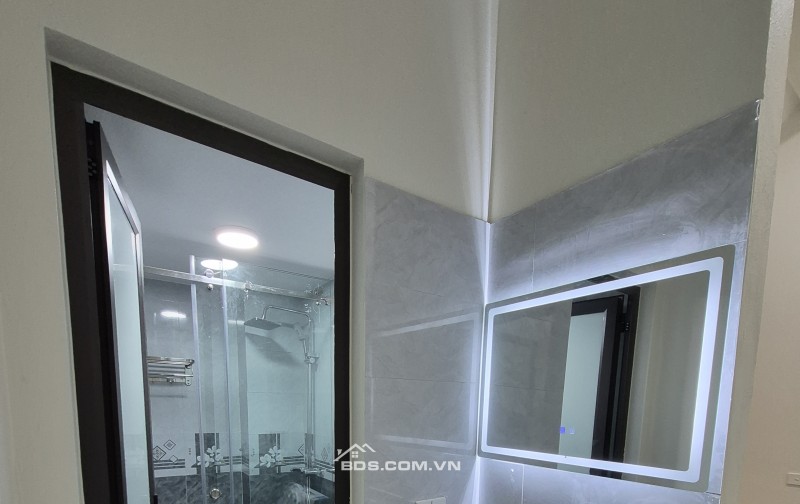 BÁN NHÀ ĐẸP 2.25 TỶ 3 TẦNG 54M2 ( ĐÔNG NAM ) NGÕ PHÙ NGHĨA