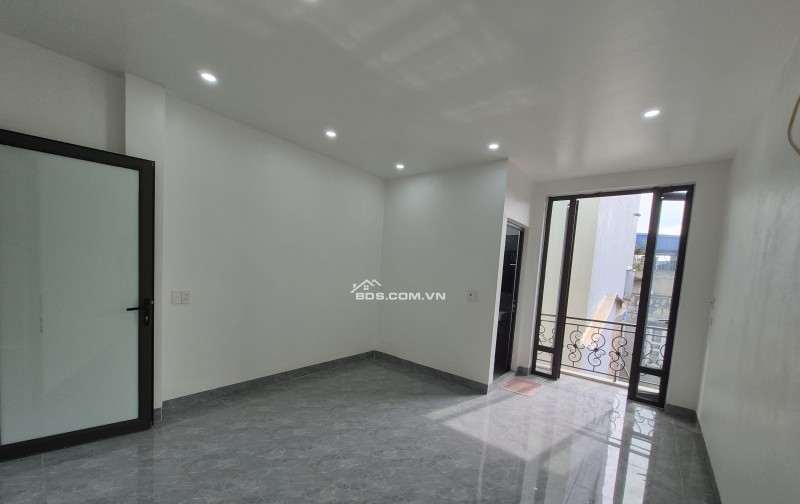 BÁN NHÀ GIÁ RẺ 1.7 TỶ 4 TẦNG XÂY MỚI CHỈ SAU NHÀ MẶT ĐƯỜNG NGUYỄN TRÃI