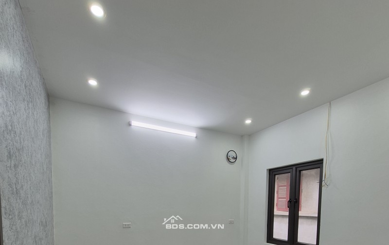 BÁN NHÀ ĐẸP 2.15 TỶ 3 TẦNG 48M2 ( ĐÔNG NAM ) NGÕ NGUYỄN TRI PHƯƠNG