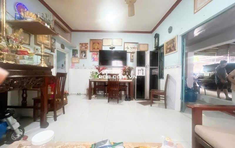 Đất VÀNG ngang 12m 960m2 mặt tiền Quốc lộ 13 tiện xây tòa nhà ngay Vạn Phúc chỉ 135 tỷ.
