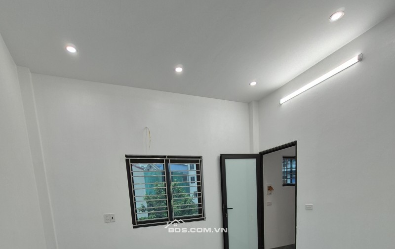 BÁN NHÀ ĐẸP GIÁ RẺ 3 TẦNG 50M2 XÂY MỚI NGÕ PHÙ NGHĨA GIÁ  CHỈ 1.99 TỶ