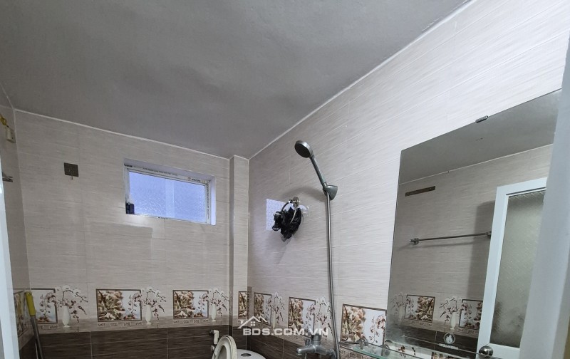 BÁN NHÀ GIÁ RẺ 1.85 TỶ 3 TẦNG 34M2 ( TÂY NAM ) NGÕ TRƯỜNG CHINH