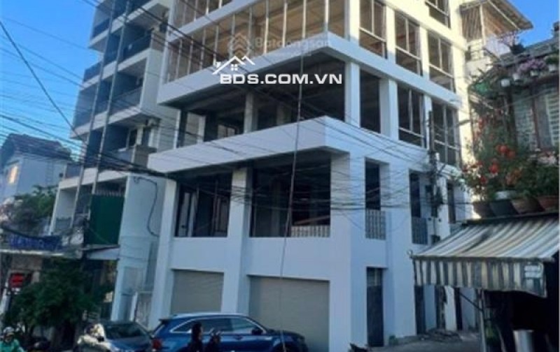 Toà căn hộ 7 tầng bên hông chung cư Vĩnh Phước, sát đường 2/4: 50m. Giá: 20 tỷ