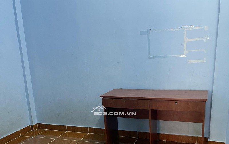 Bán nhà 3m2x9m,1 trệt 1 lầu 2PN 1WC,mặt tiền số 22 Cửu Long P15 Q10