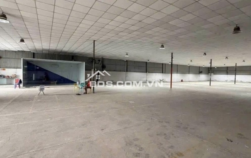 Cho thuê kho xưởng 1500m2, Thạnh Lộc, gần cao đẳng Điện lực Quận 12