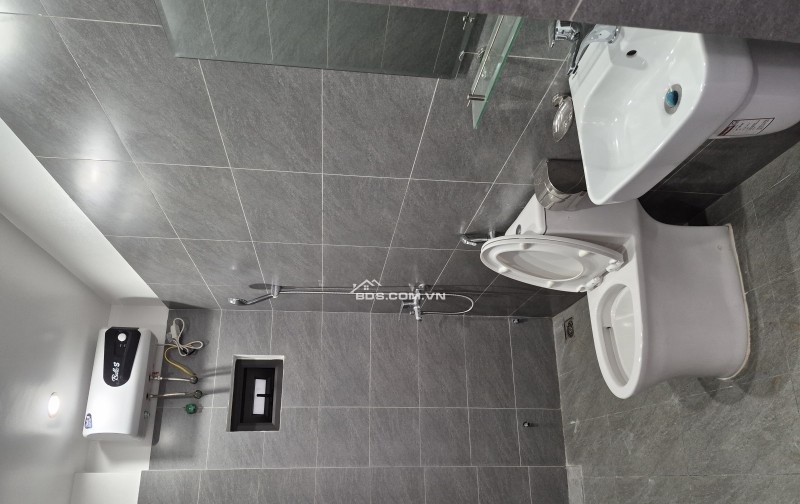BÁN NHÀ ĐẸP GIÁ RẺ 1.89 TỶ 3 TẦNG 54M2 XÂY MỚI NGÕ ĐIỆN BIÊN