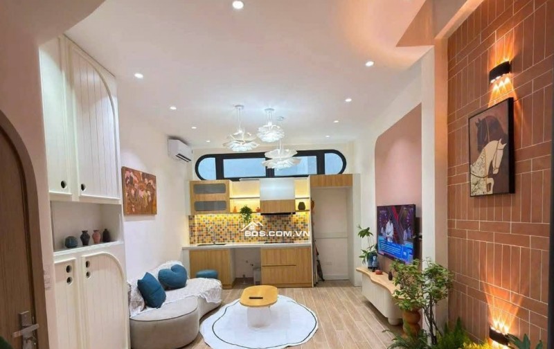 Bán Nhà Gần Phố, Vũ Tông Phan, Thanh Xuân 26/34m, 5 tầng, mt 3.7m, giá 7.35 tỷ.