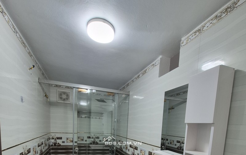 BÁN NHÀ ĐẸP GIÁ RẺ 2.19 TỶ 3 TẦNG 52.6M2 NGÕ ĐƯỜNG KÊNH