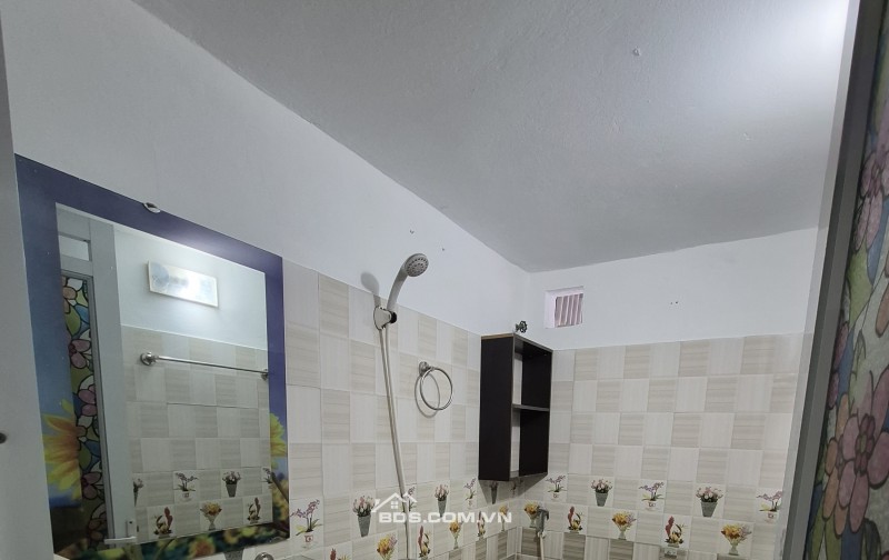 BÁN NHÀ ĐẸP GIÁ RẺ 1.62 TỶ 2.5 TẦNG 45M2 NGÕ RỘNG ĐƯỜNG 19/5