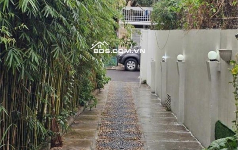 Toà căn hộ 7 tầng bên hông chung cư Vĩnh Phước, sát đường 2/4: 50m. Giá: 20 tỷ