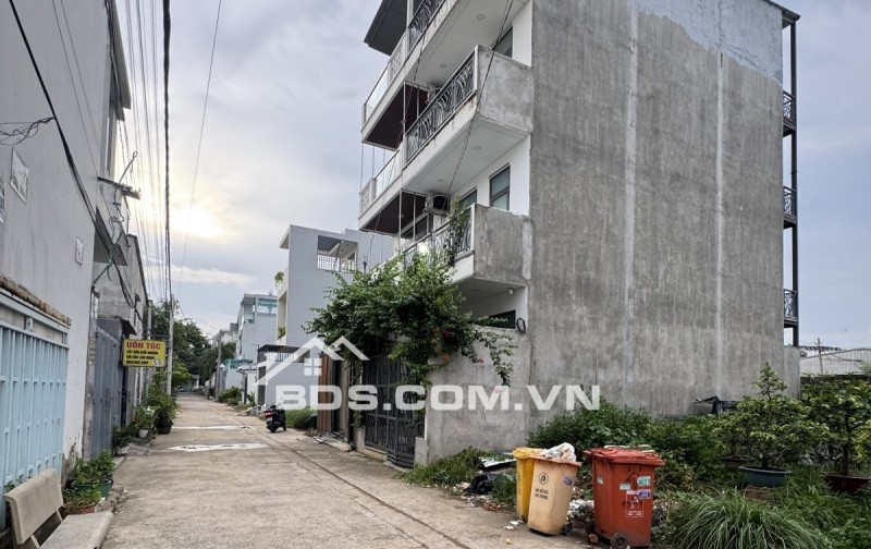 BƯNG ÔNG THOÀN -KHU PHÂN LÔ - HẺM 6M - ĐẤT 55M (4x14) - XÂY DỰNG TỰ DO - 4,45TỶ.
