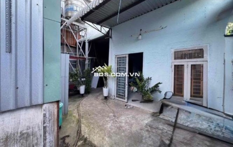 Cần sang kho xưởng, văn phòng 1000m2 Thới An Quận 12 TPHCM