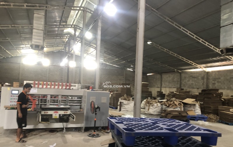 Cho thuê kho xưởng 1250m2 giá tốt, Thạnh Xuân Quận 12