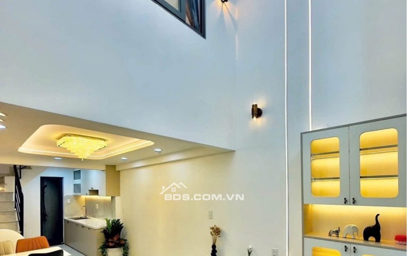 Nhà đẹp FULL NỘI THẤT hẻm xe hơi - ngay đường Nguyễn Kiệm - Thích Quảng Đức. Khu dân trí cao an ninh