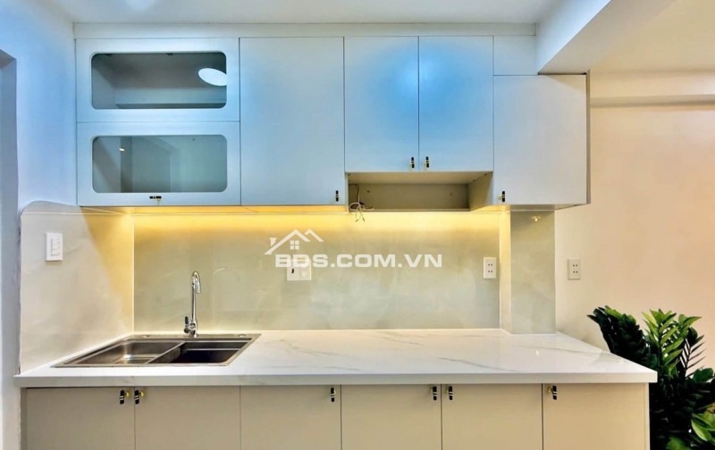 Nhà đẹp FULL NỘI THẤT hẻm xe hơi - ngay đường Nguyễn Kiệm - Thích Quảng Đức. Khu dân trí cao an ninh