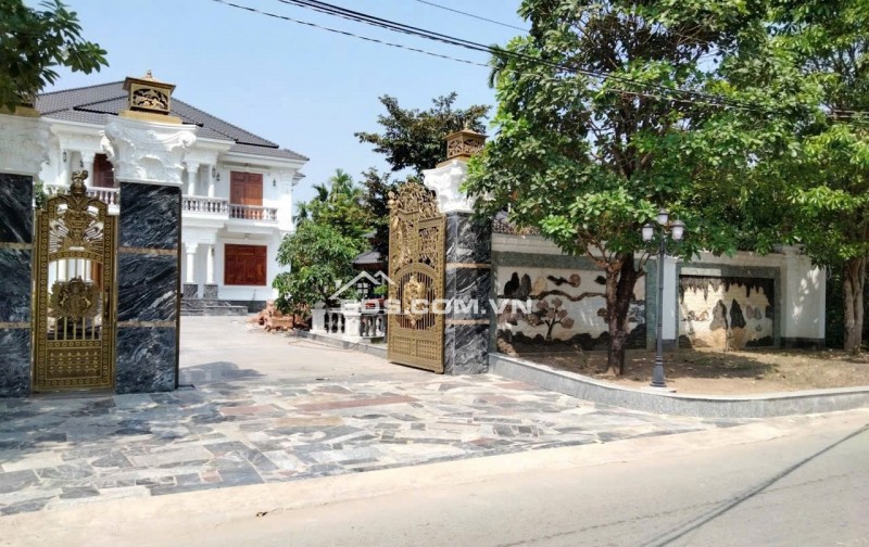 BIỆT PHỦ SIÊU KHỦNG TẠI BÌNH DƯƠNG GIẢM GIÁ SỐC 10 TỶ