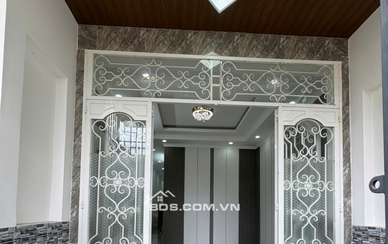NHÀ CẤP 4, HẺM 115 ĐƯỜNG CMT8, P.Bình THỦY, TP.CẦN THƠ