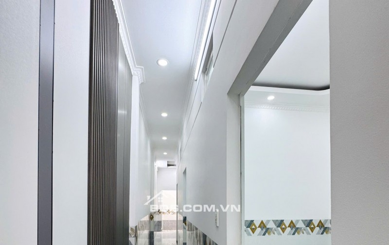 NHÀ CẤP 4, HẺM 115 ĐƯỜNG CMT8, P.Bình THỦY, TP.CẦN THƠ