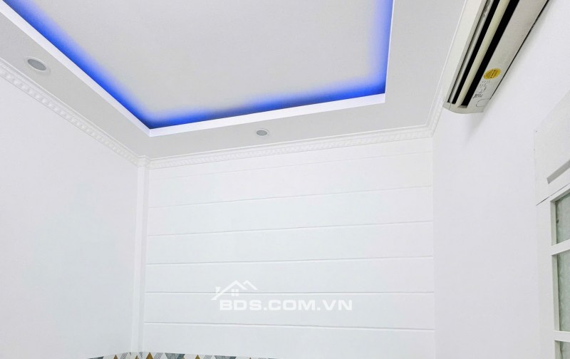 NHÀ CẤP 4, HẺM 115 ĐƯỜNG CMT8, P.Bình THỦY, TP.CẦN THƠ